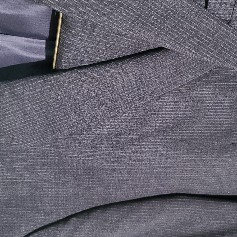 Men's Suit Jacket 42R w/slacks